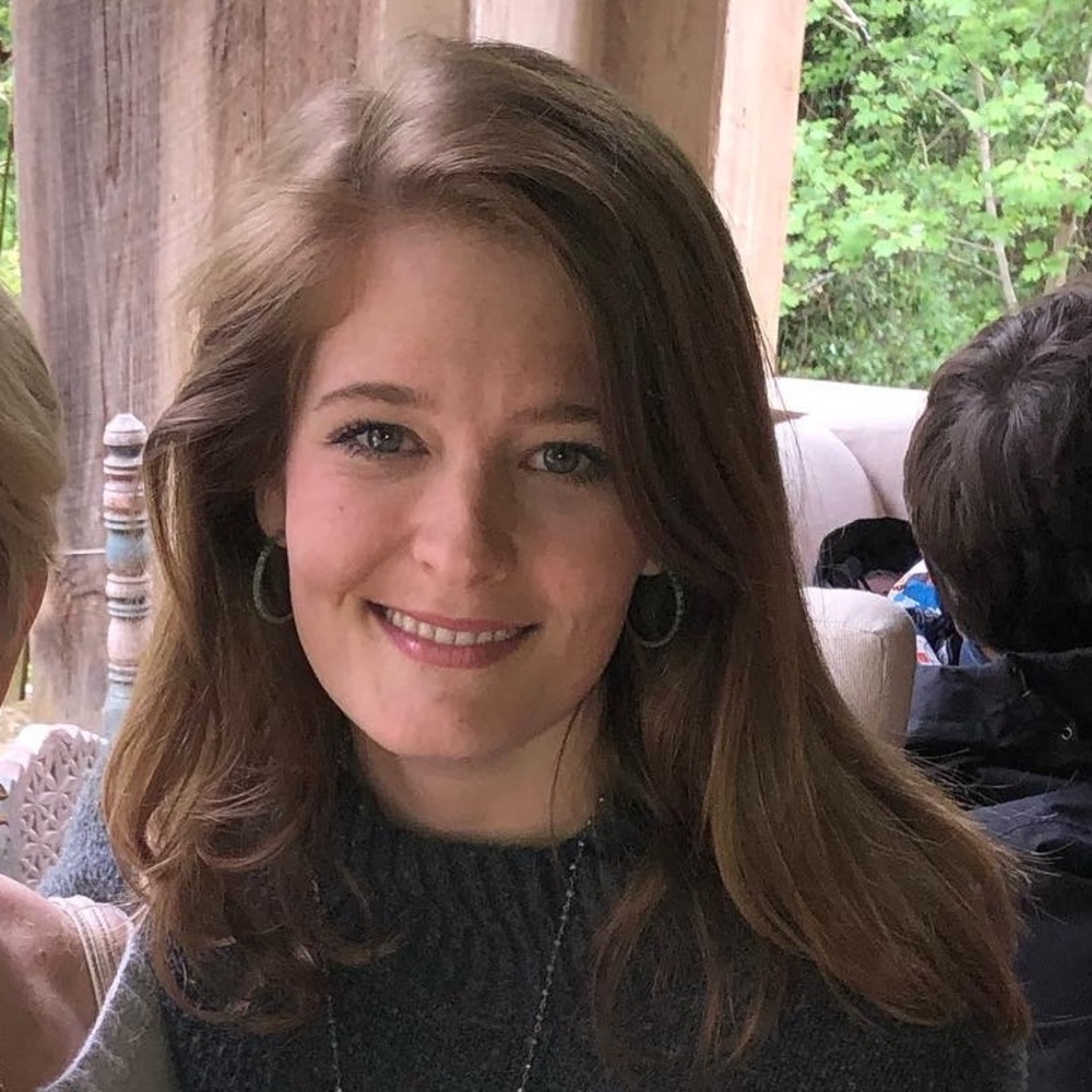 Meet your Posher, Elizabeth